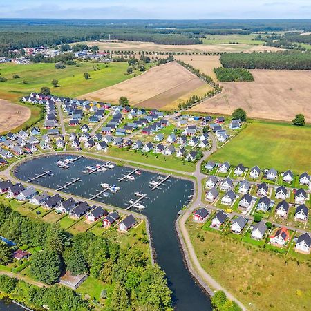 2 Bedroom Beautiful Home In Zerpenschleuse Bagian luar foto